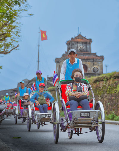 CUỘC THI ẢNH THIÊNG LIÊNG CỜ TỔ QUỐC: Du lịch Việt Nam - Ảnh 2.