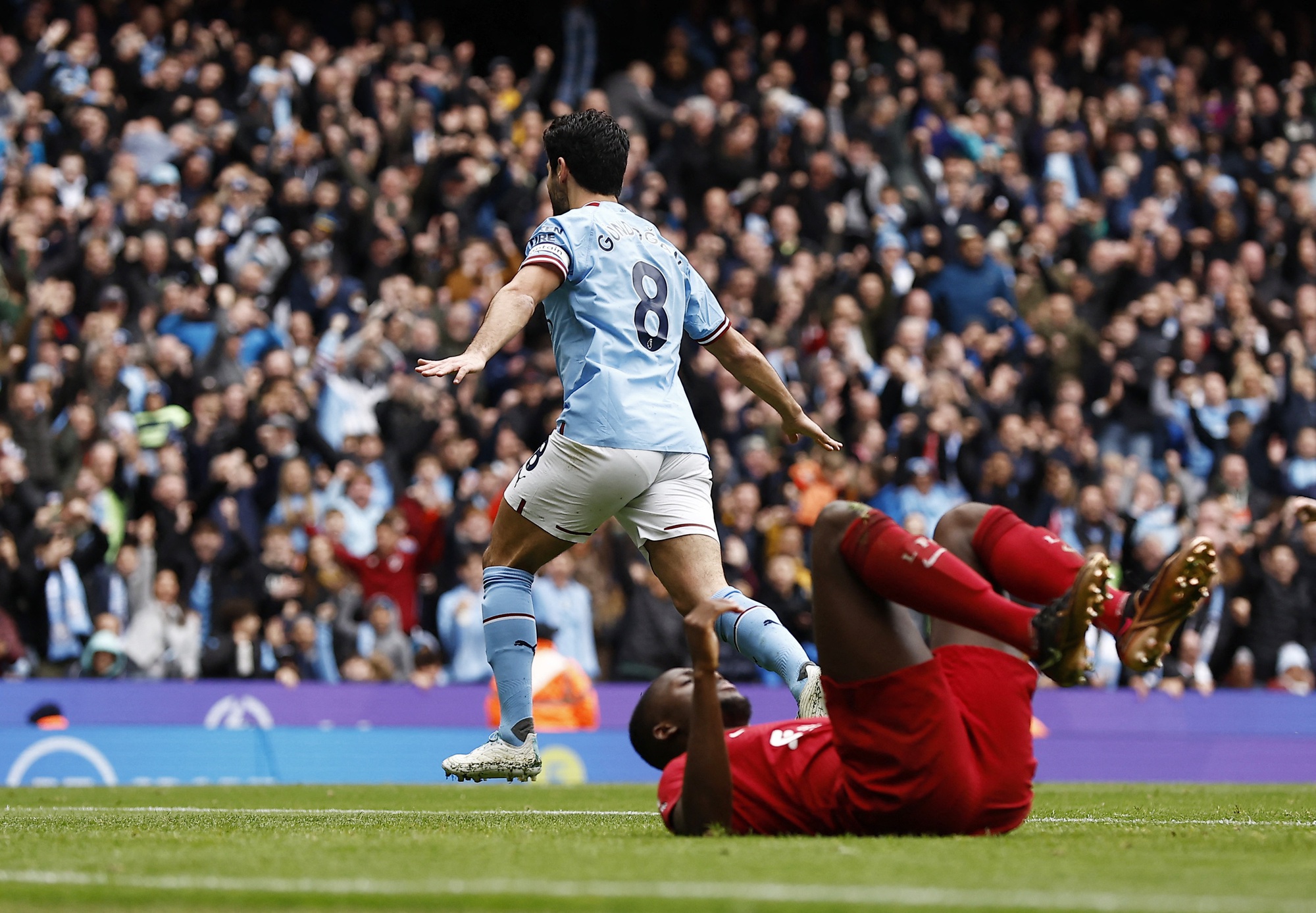Ngược dòng mãn nhãn, Man City đại phá Liverpool 4-1 tại Etihad - Ảnh 6.