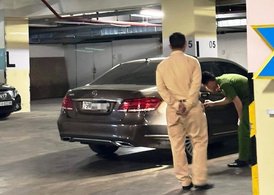 Diễn biến nóng vụ tài xế Mercedes gây tai nạn rồi bỏ mặc nạn nhân