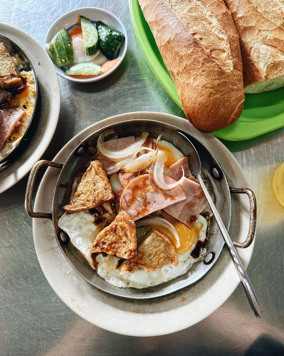 10 tiệm b&aacute;nh m&igrave; c&oacute; tuổi đời tr&ecirc;n 50 năm ở TP HCM - Ảnh 5.