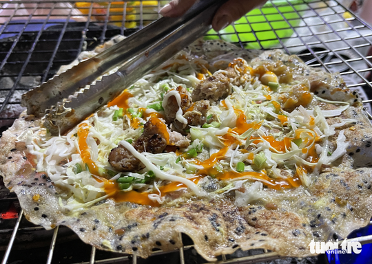 Bánh tráng nướng - pizza Việt Nam