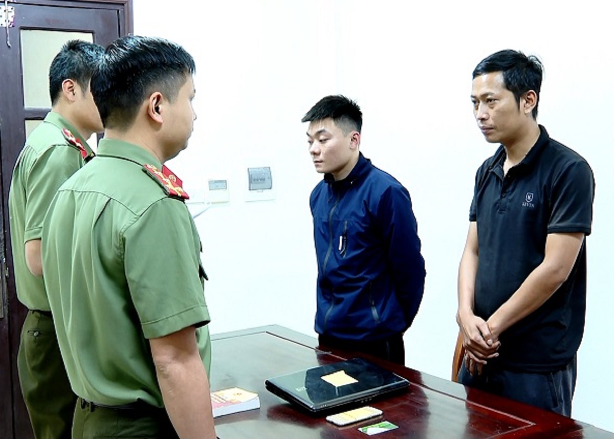 2 thanh niên điều hành đường dây đánh bạc hàng chục tỉ đồng