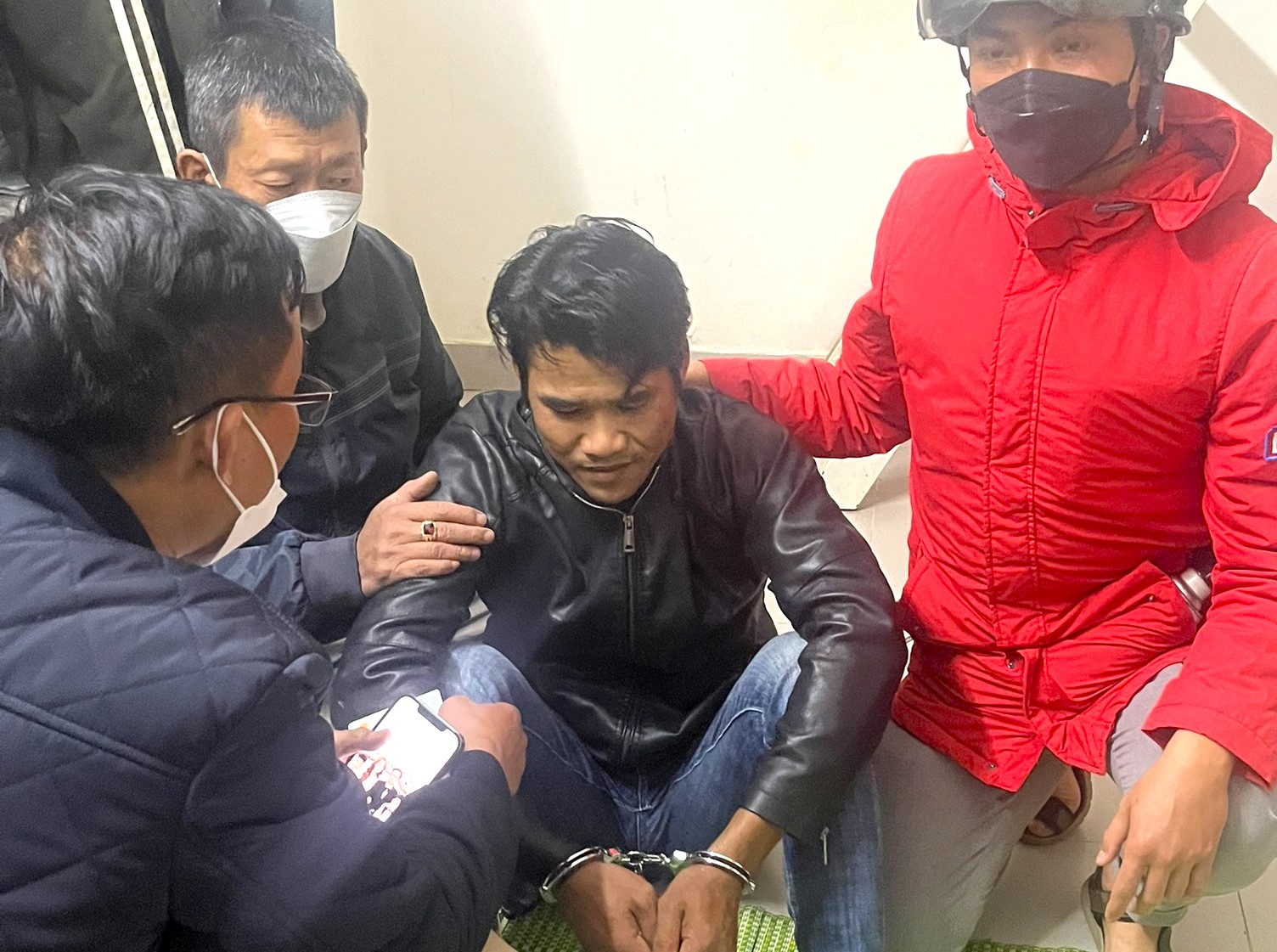 Trốn truy nã 9 năm nhưng không qua mắt được đại úy công an TP Đà Lạt