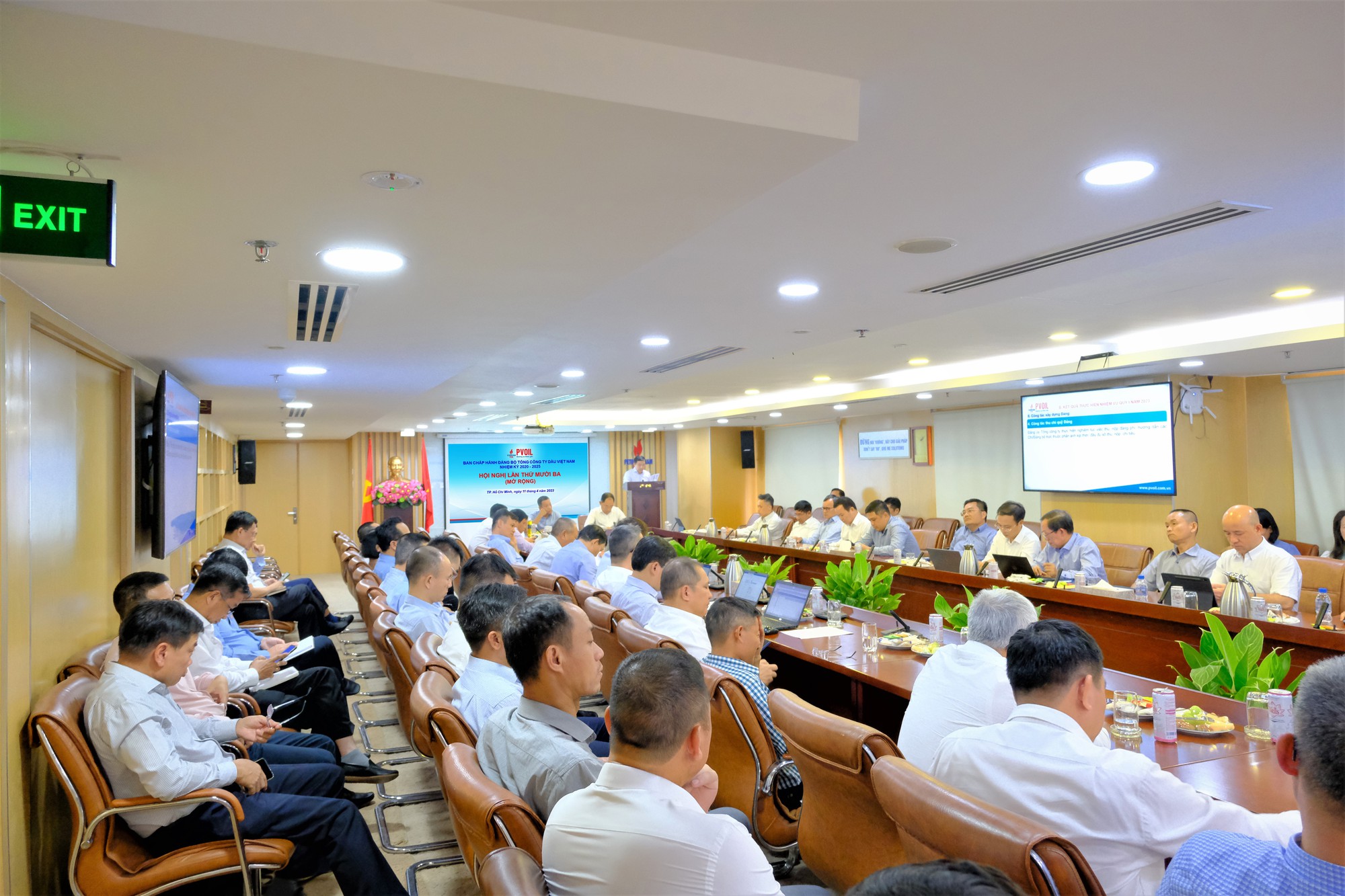 Qu&yacute; I-2023: PVOIL ph&aacute;t huy đ&agrave; tăng trưởng của năm 2022 - Ảnh 2.