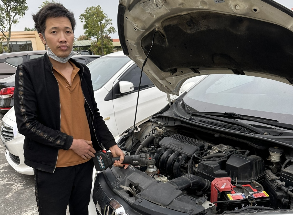 Lật tẩy thủ đoạn "chồng xác" xe ôtô hết sức tinh vi