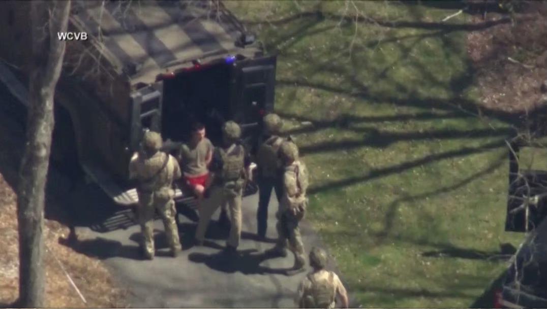 Vụ r&ograve; rỉ t&agrave;i liệu mật: FBI bắt giữ vệ binh quốc gia 21 tuổi - Ảnh 2.