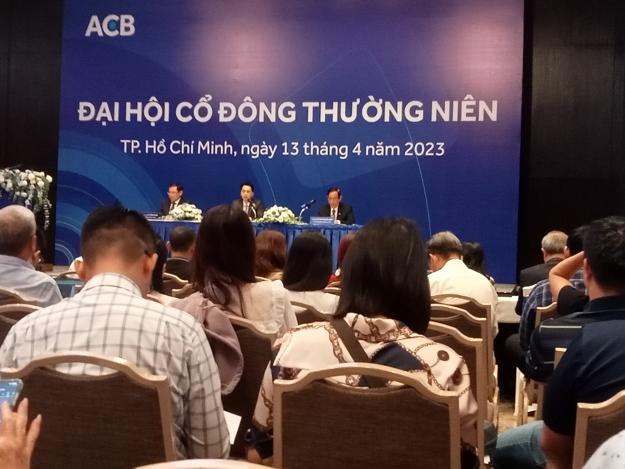 Hội đồng quản trị ACB tăng thêm 2 thành viên