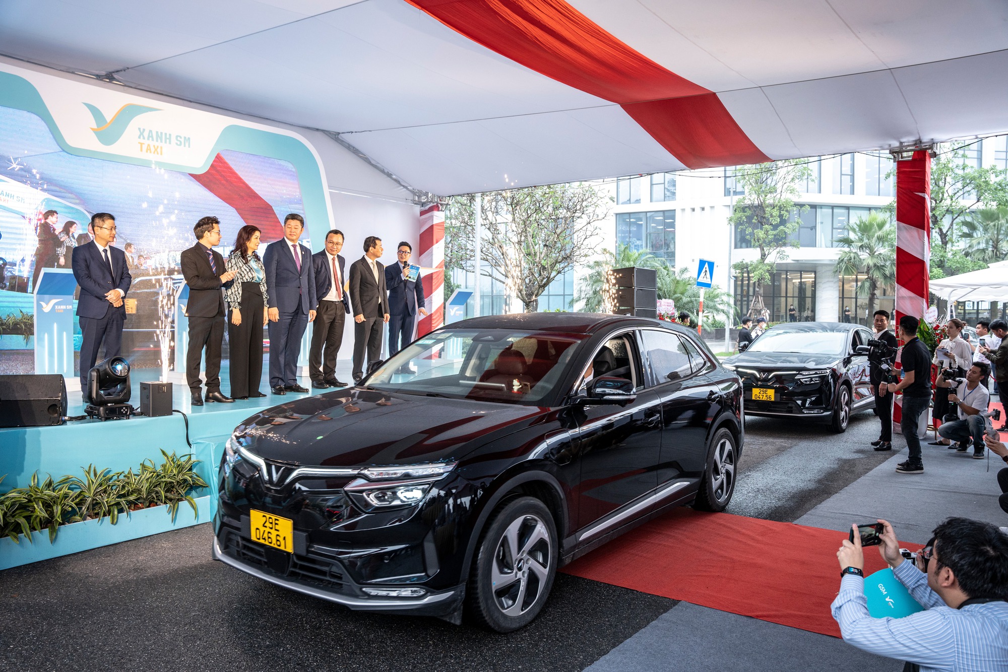 Taxi điện Xanh SM chính thức lăn bánh - Ảnh 3.
