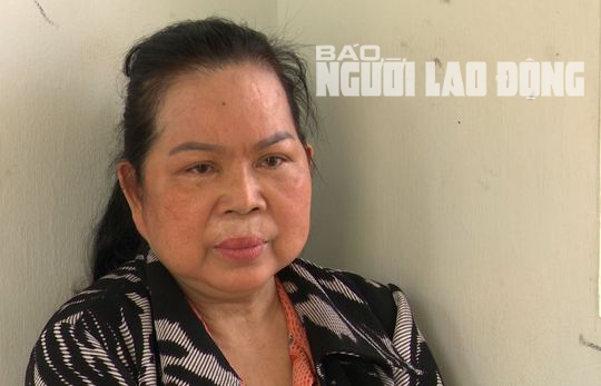 CLIP: Bắt tạm giam người đàn bà tổ chức bán dâm tại quán cà phê