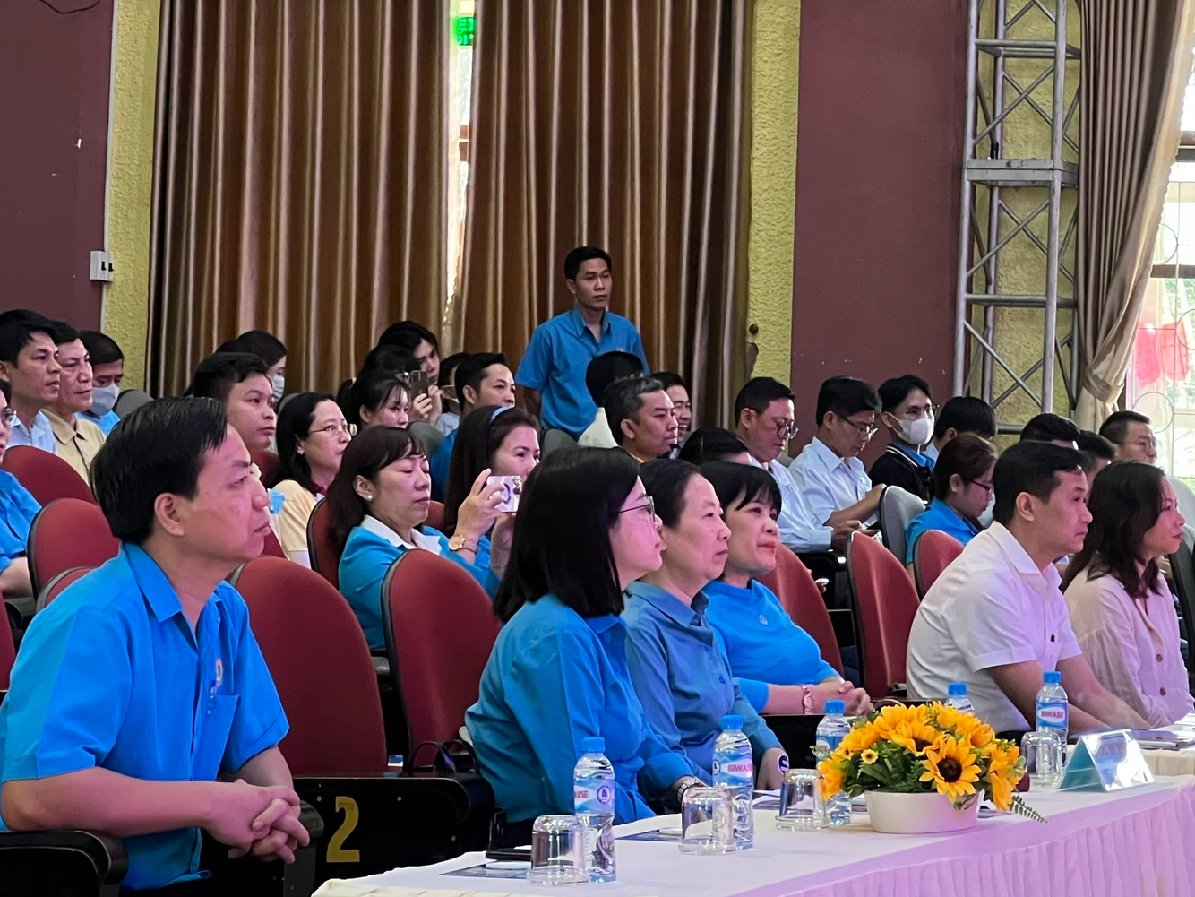 Trang bị kỹ năng mềm cho người lao động