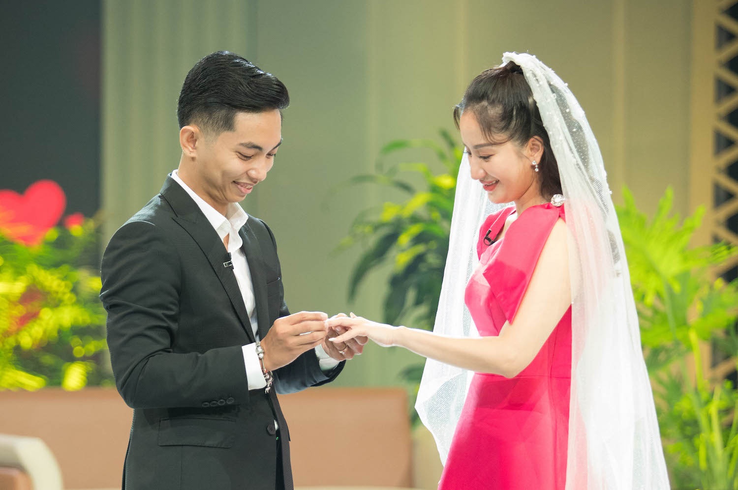 Hội Phi công trẻ showbiz Việt - Ảnh 5.