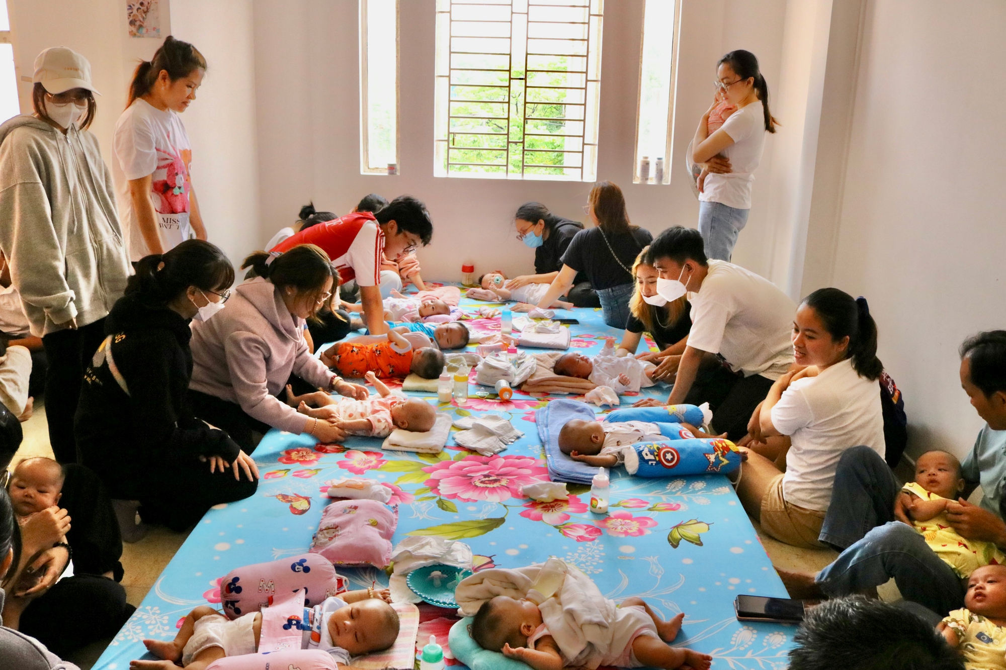 Thượng tá công an nói về Thông tư 19 của Bộ GD-ĐT: Không cẩn trọng dễ thành "nhân văn trên giấy"