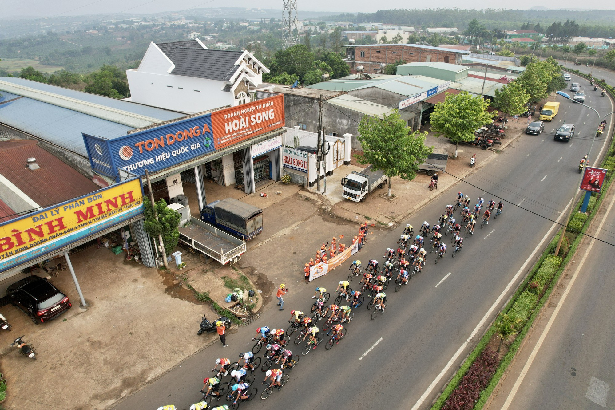 Ngày của các tay đua nội - Ảnh 2.