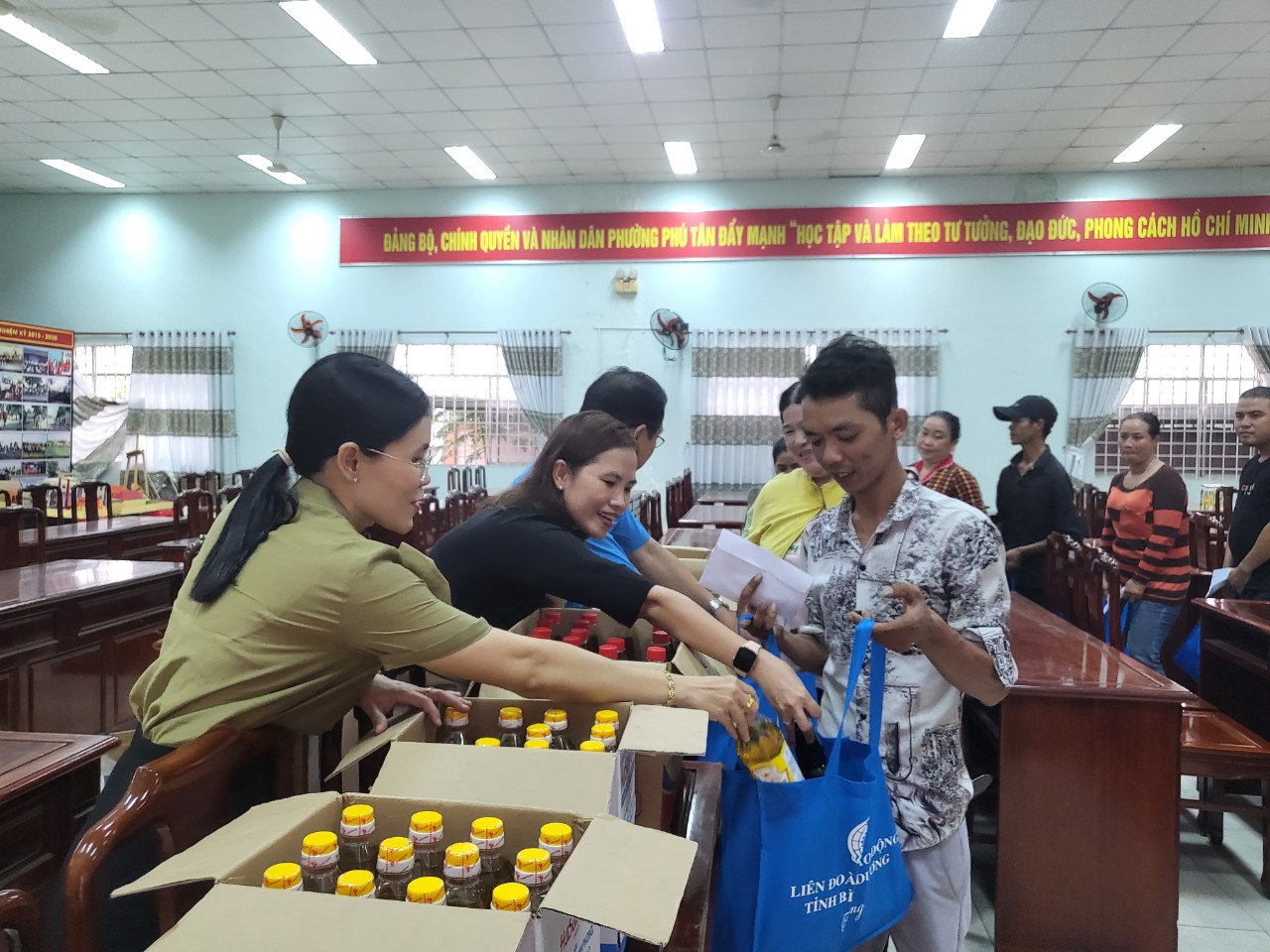 Vụ công nhân đi đòi tiền lương: Doanh nghiệp thiện chí, Công đoàn đồng hành
