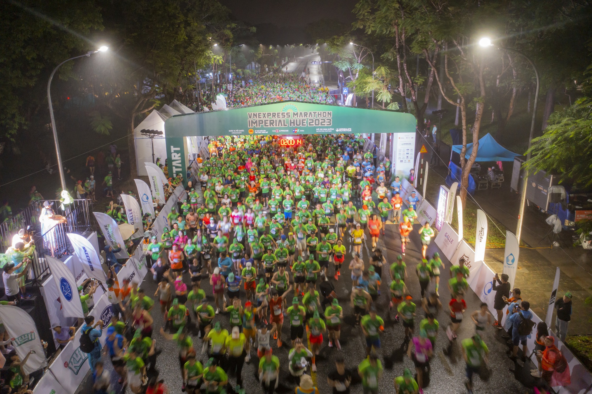 Huế n&aacute;o nhiệt với giải chạy VnExpress Marathon Imperial Hue 2023 - Ảnh 8.