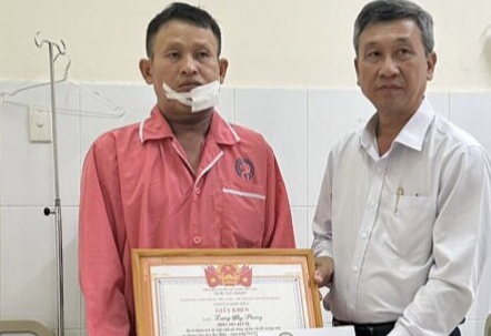 Vụ cướp ngân hàng ở Bình Dương: Bảo vệ được khen thưởng