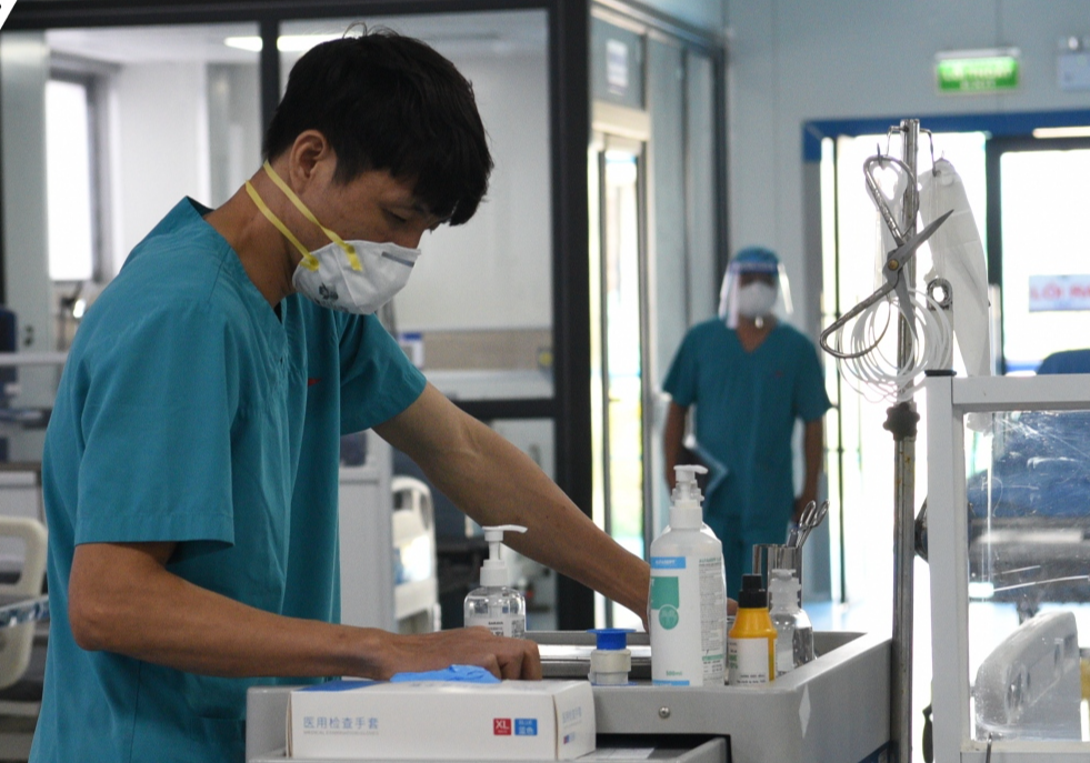 Dịch COVID-19 hôm nay: Người khỏi bệnh tăng mạnh ngày cuối tuần
