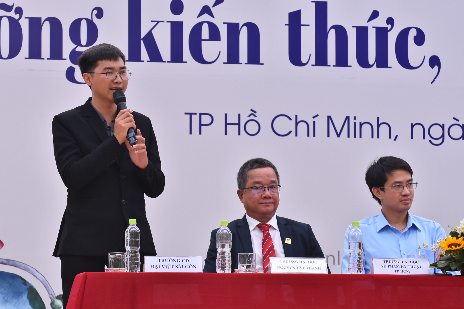 undefined - Ảnh 2.