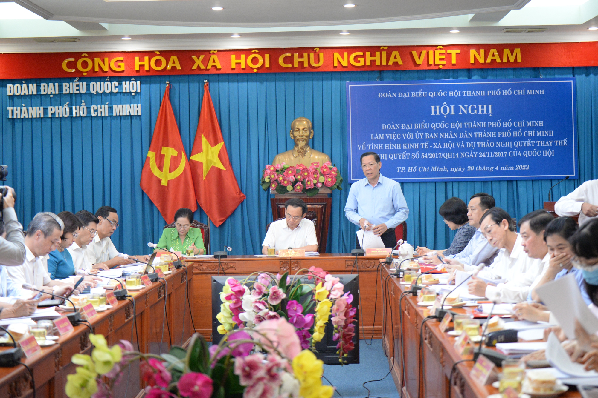 TP HCM th&uacute;c đẩy 3 trụ cột tăng trưởng - Ảnh 1.