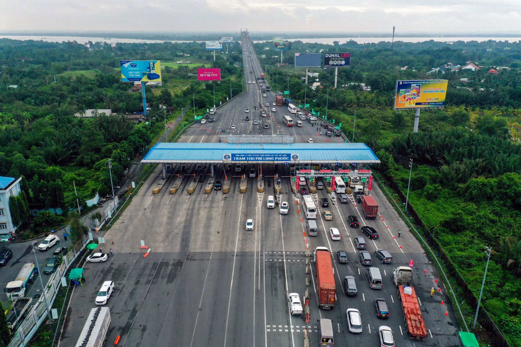 Khai mở 6 c&aacute;nh cửa lớn của TP HCM (*): Cần bộ chỉ huy thực chất - Ảnh 1.