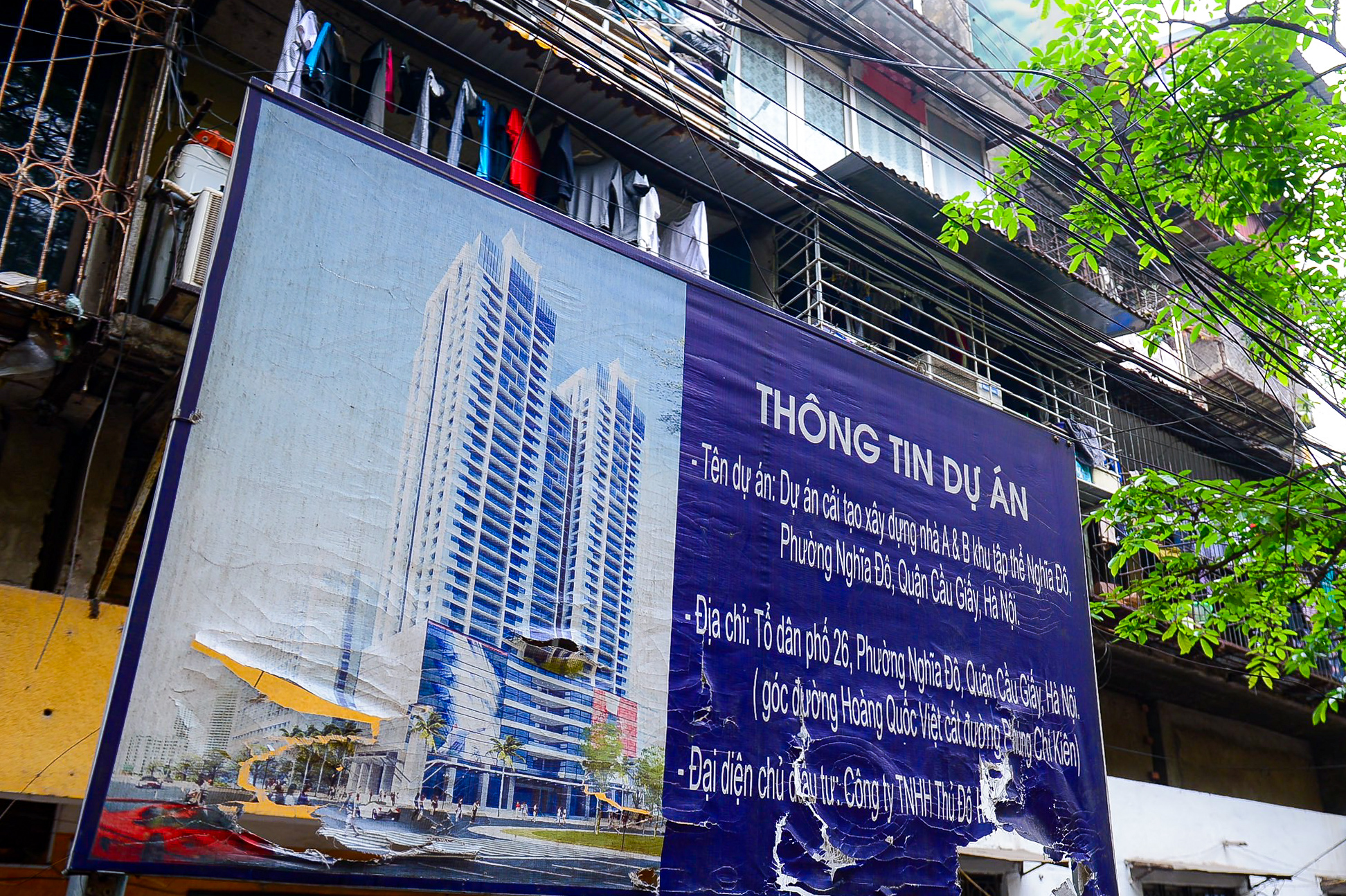 B&ecirc;n trong khu tập thể xuống cấp sau gần 50 năm sử dụng - Ảnh 3.