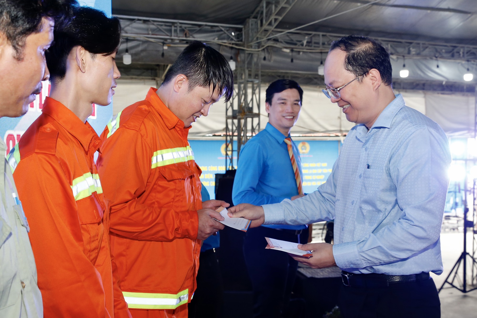 Sáng tạo, sâu sát trong chăm lo
