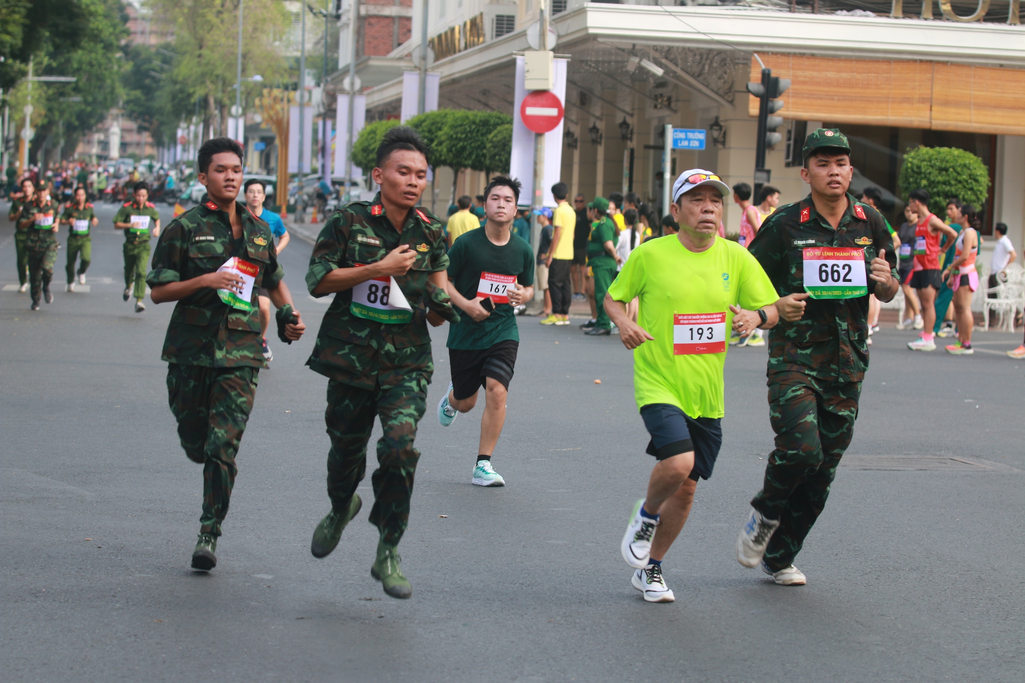 Quận 1 nhất toàn đoàn Giải Việt dã truyền thống 30-4 - Ảnh 7.