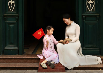 CUỘC THI ẢNH "THIÊNG LIÊNG CỜ TỔ QUỐC": Thêm yêu quê hương