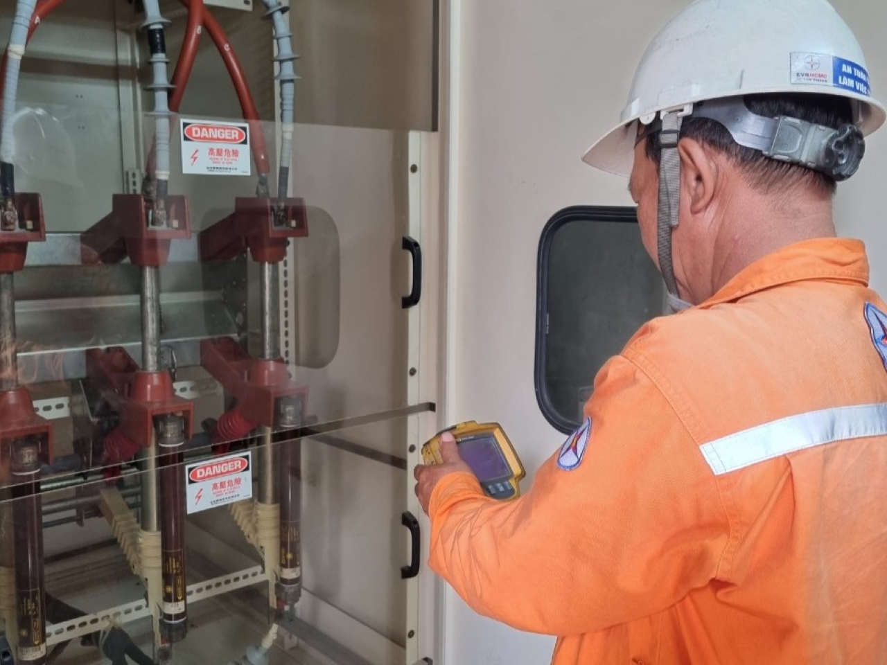 Ngành điện TP HCM: Không cắt điện kéo dài từ nay đến cuối tháng