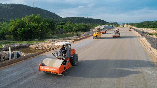 Công ty Đèo Cả dự kiến tham gia đầu tư 3 tuyến cao tốc - Ảnh 2.