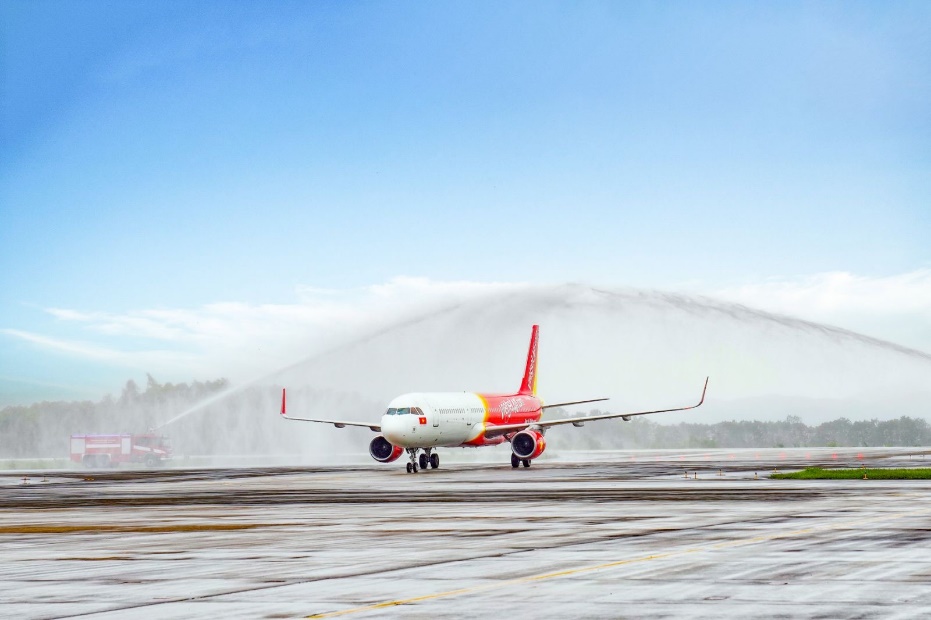 Vietjet mở đường bay thẳng giữa Cần Thơ và Vân Đồn
