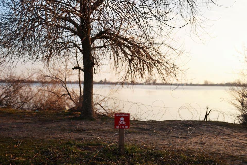 Ukraine triển khai "hoạt động đặc biệt" bên bờ Tây sông Dnipro