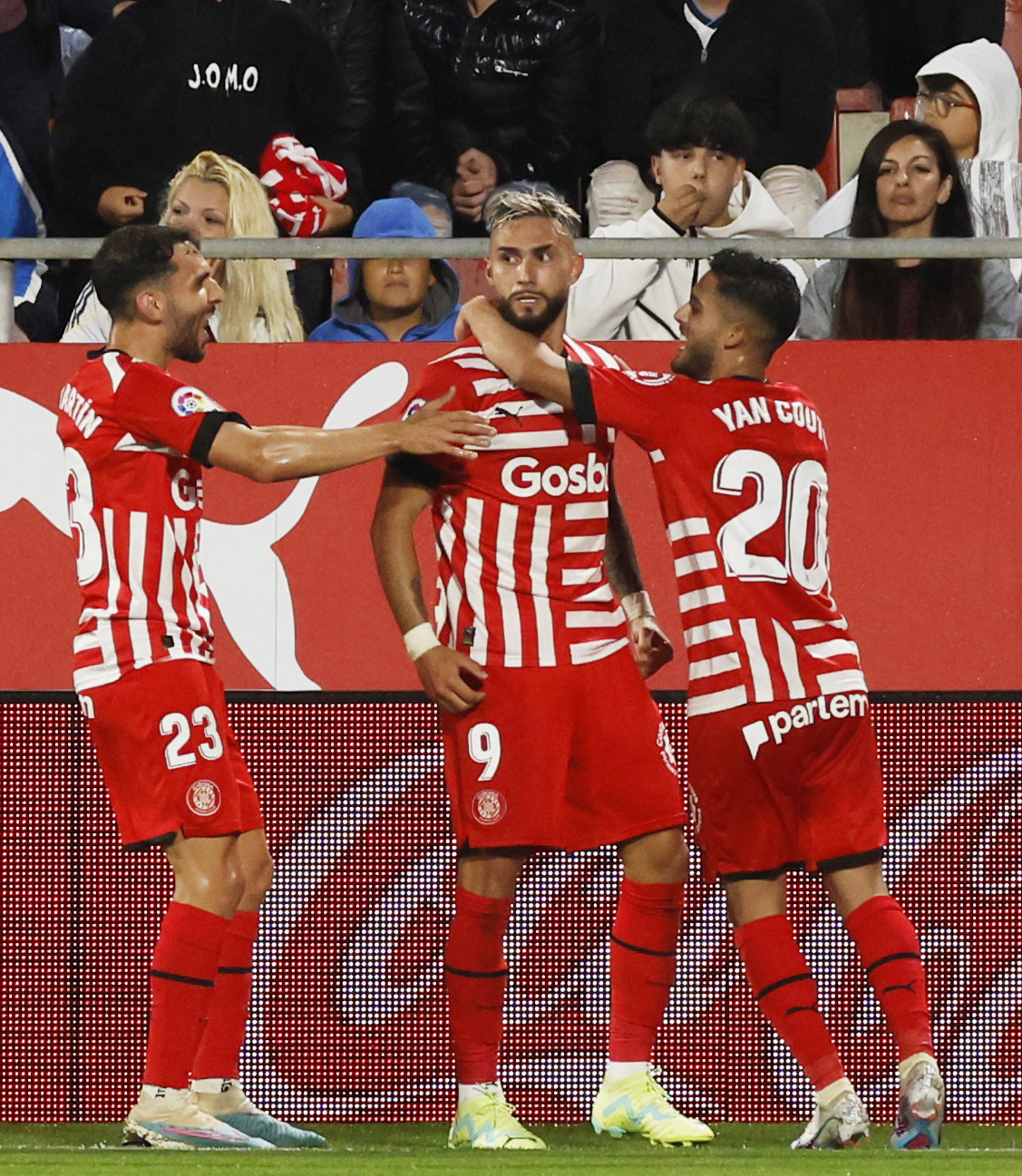 Thảm bại 2-4 trước Girona, Real Madrid hết mơ v&ocirc; địch La Liga - Ảnh 5.