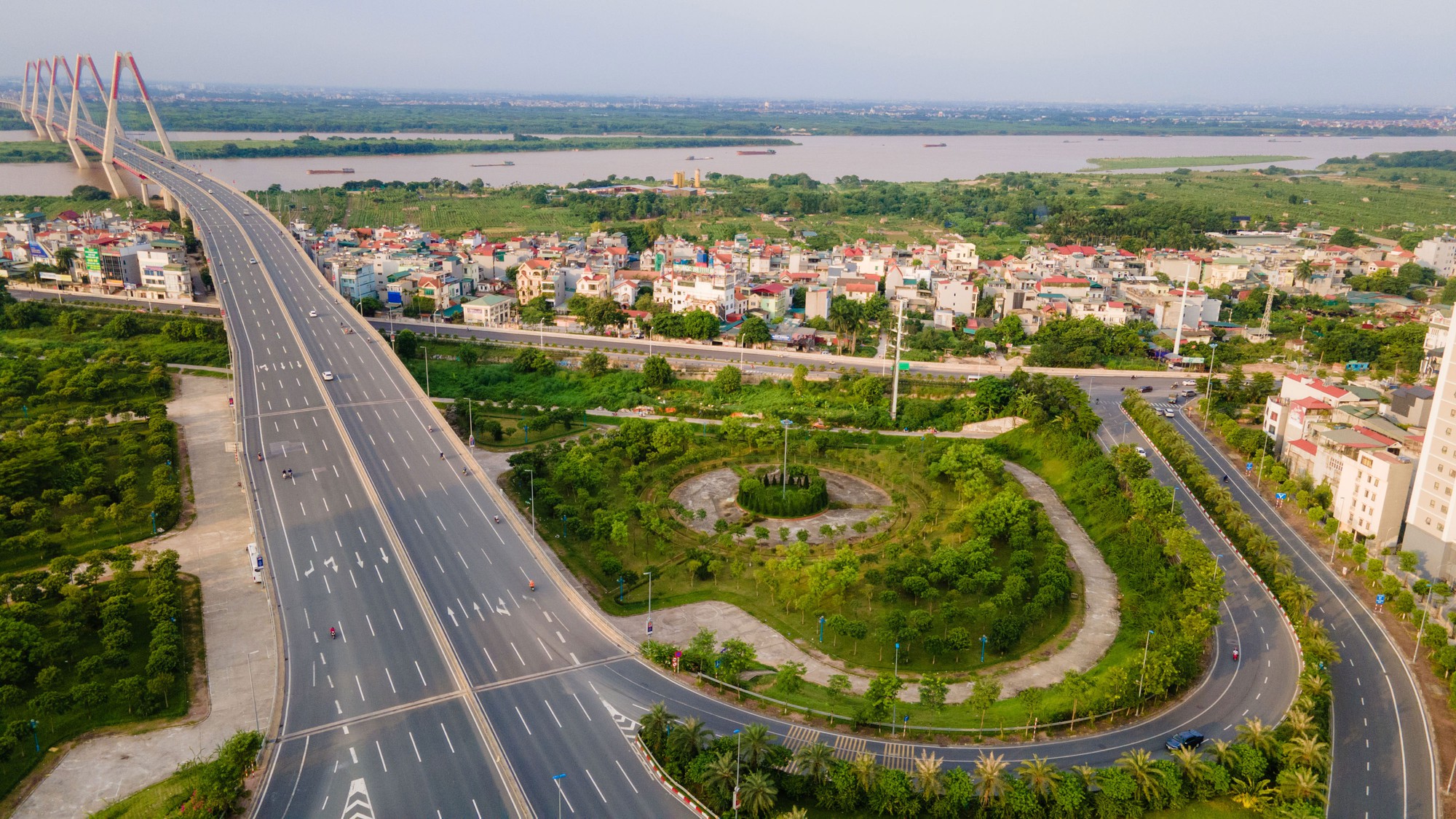 Sửa Luật Thủ đô để Hà Nội phát triển - Ảnh 1.