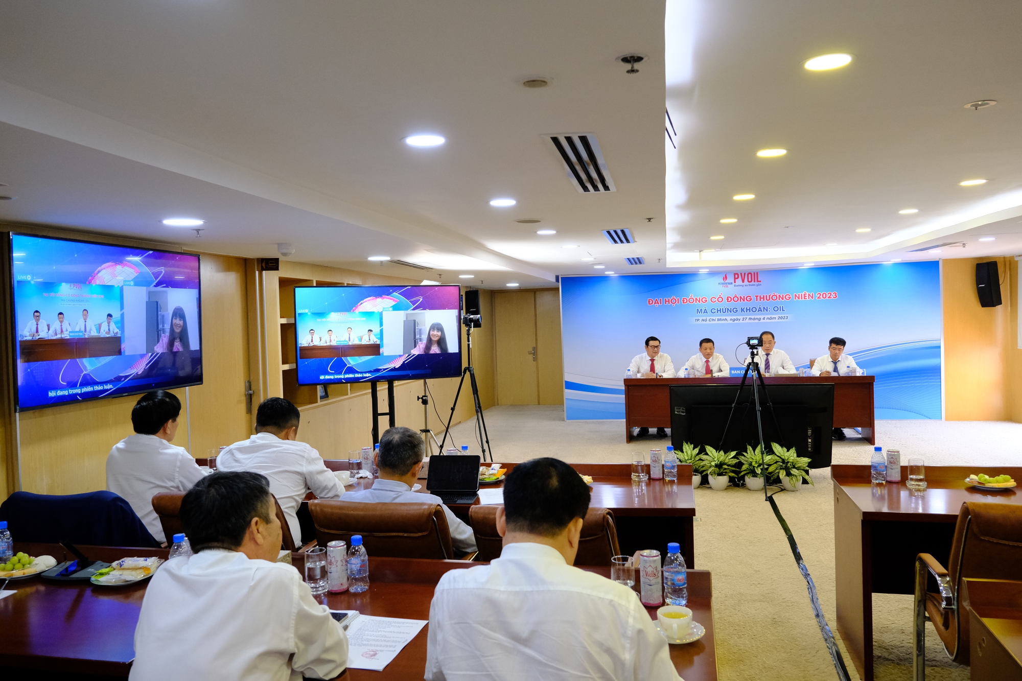 Đại hội đồng cổ đ&ocirc;ng PVOIL: Tăng trưởng sản lượng l&agrave; rất quan trọng, nhưng phải song h&agrave;nh với đảm bảo hiệu quả kinh doanh - Ảnh 2.