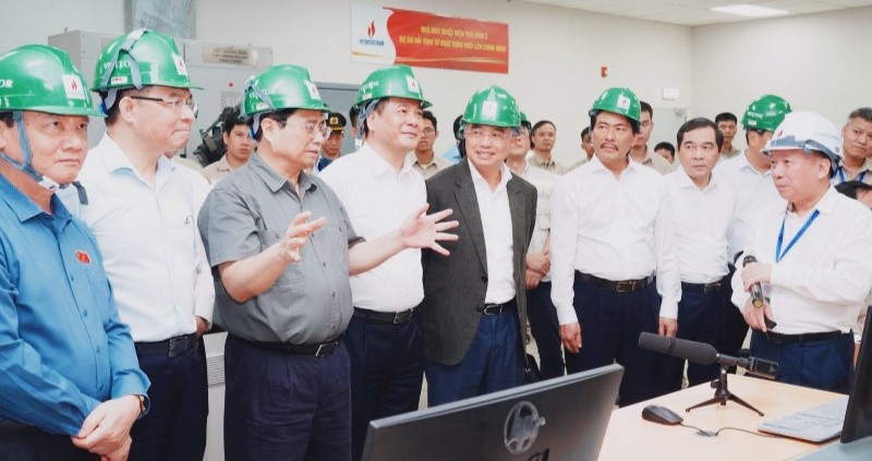 Thủ tướng Phạm Minh Chính cắt băng khánh thành Nhà máy Nhiệt điện Thái Bình 2