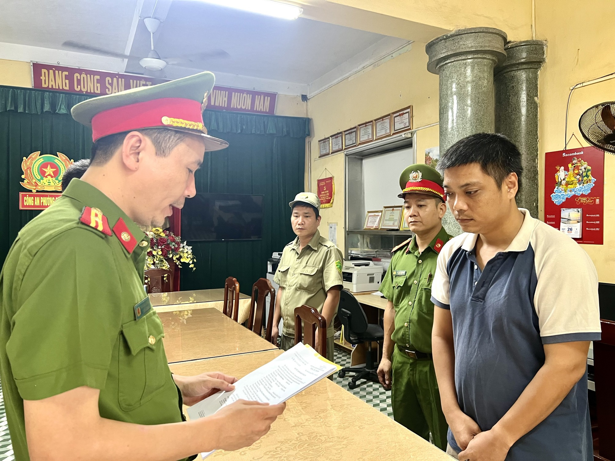 Bắt gi&aacute;m đốc C&ocirc;ng ty TNHH tư vấn đầu tư x&acirc;y dựng HNA - Ảnh 1.