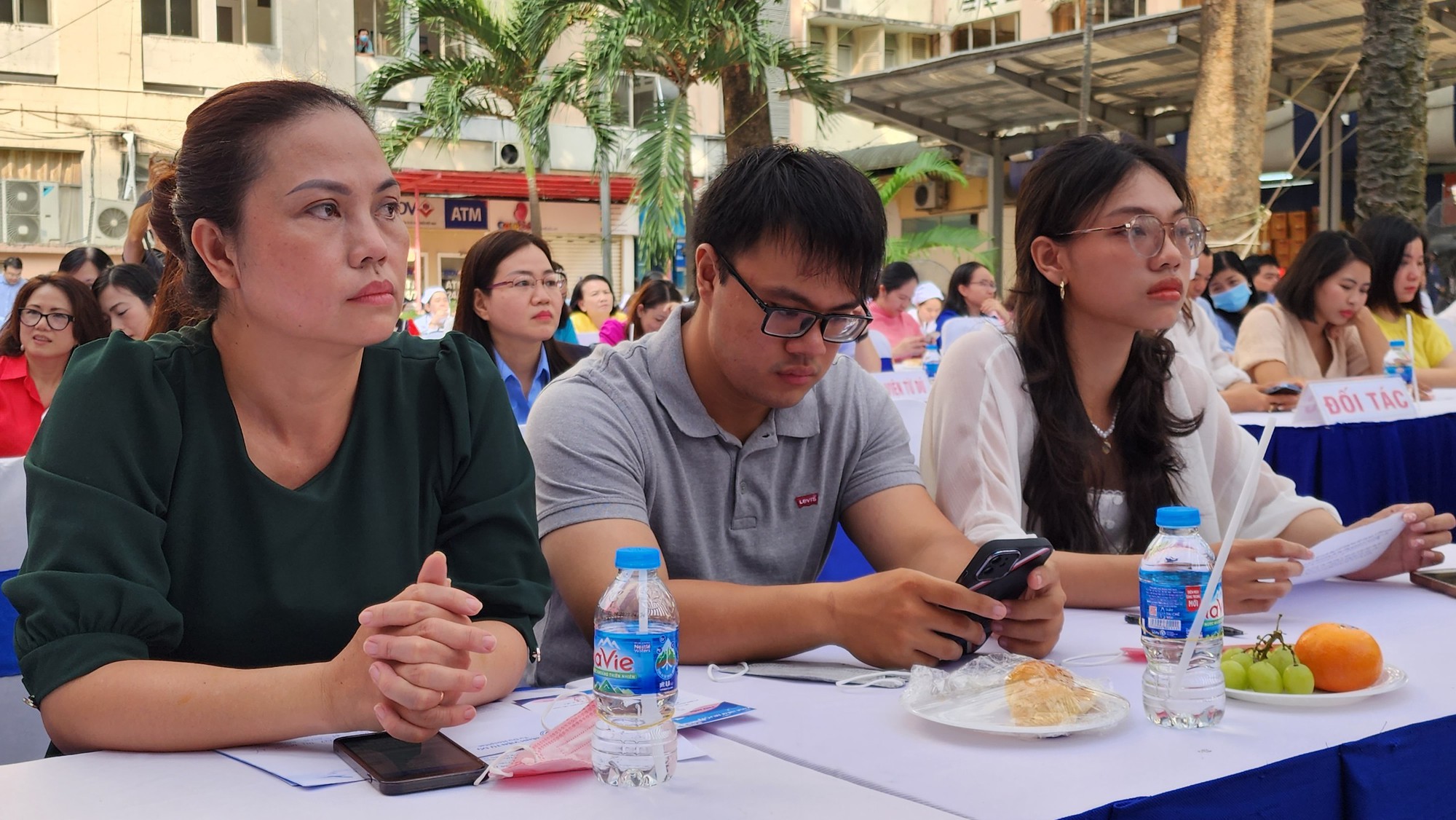 Cuộc gặp gỡ x&uacute;c động của c&aacute;c trường hợp thụ tinh ống nghiệm với y, b&aacute;c sĩ - Ảnh 5.