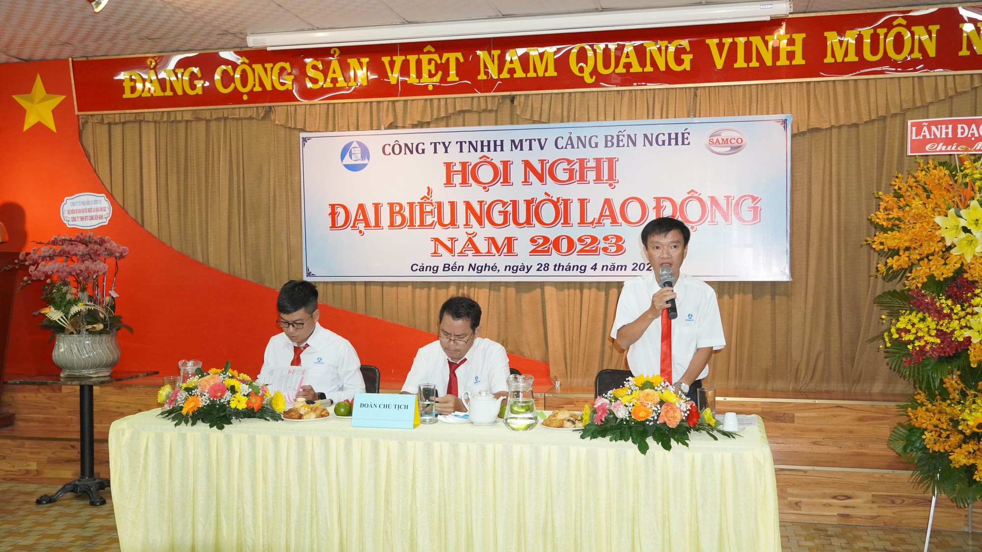 Cảng Bến Ngh&eacute;: Tăng trưởng bền vững, ổn định ph&uacute;c lợi cho người lao động - Ảnh 1.
