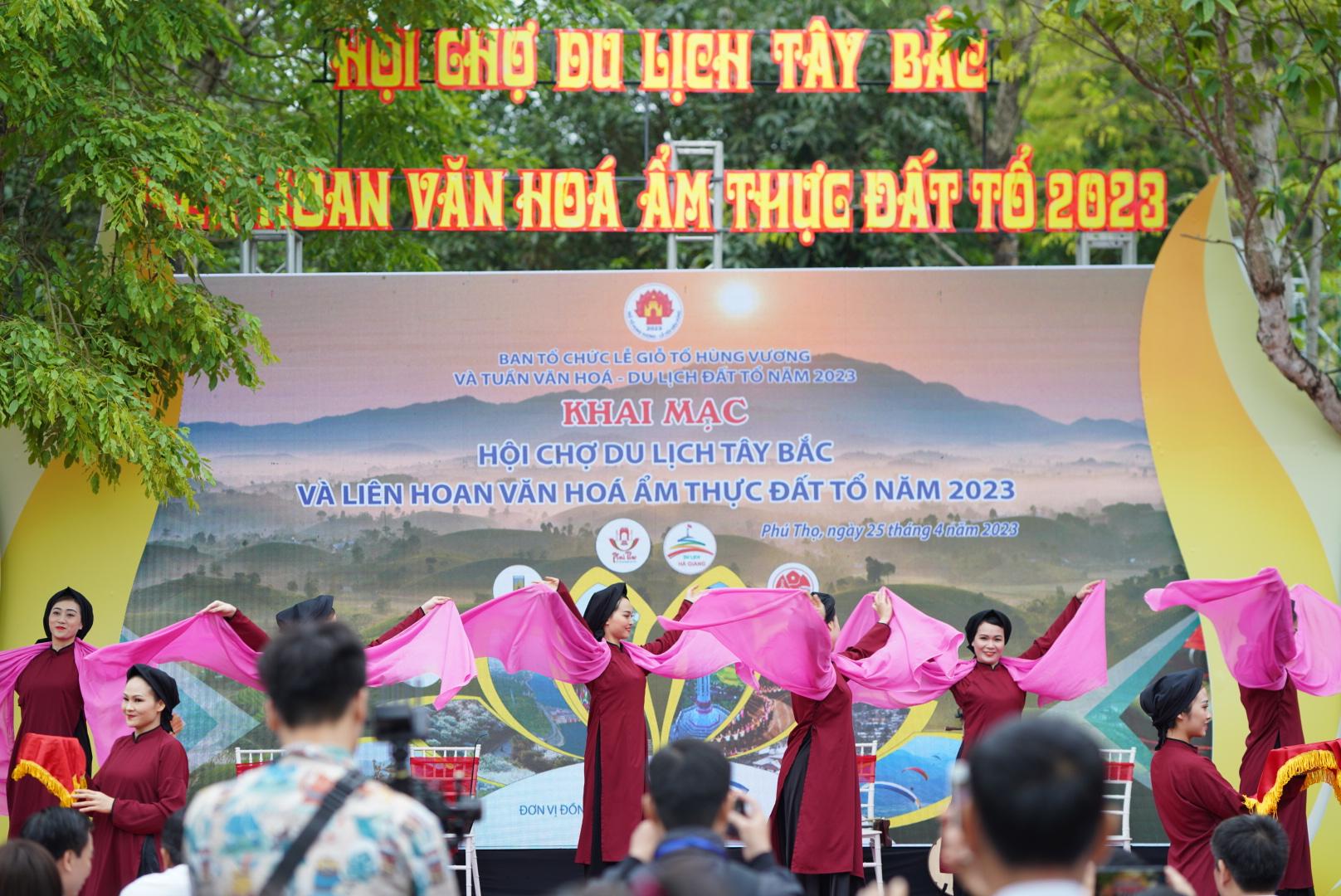 Trở về Đất Tổ, cùng khám phá giá trị độc đáo của văn hóa ẩm thực