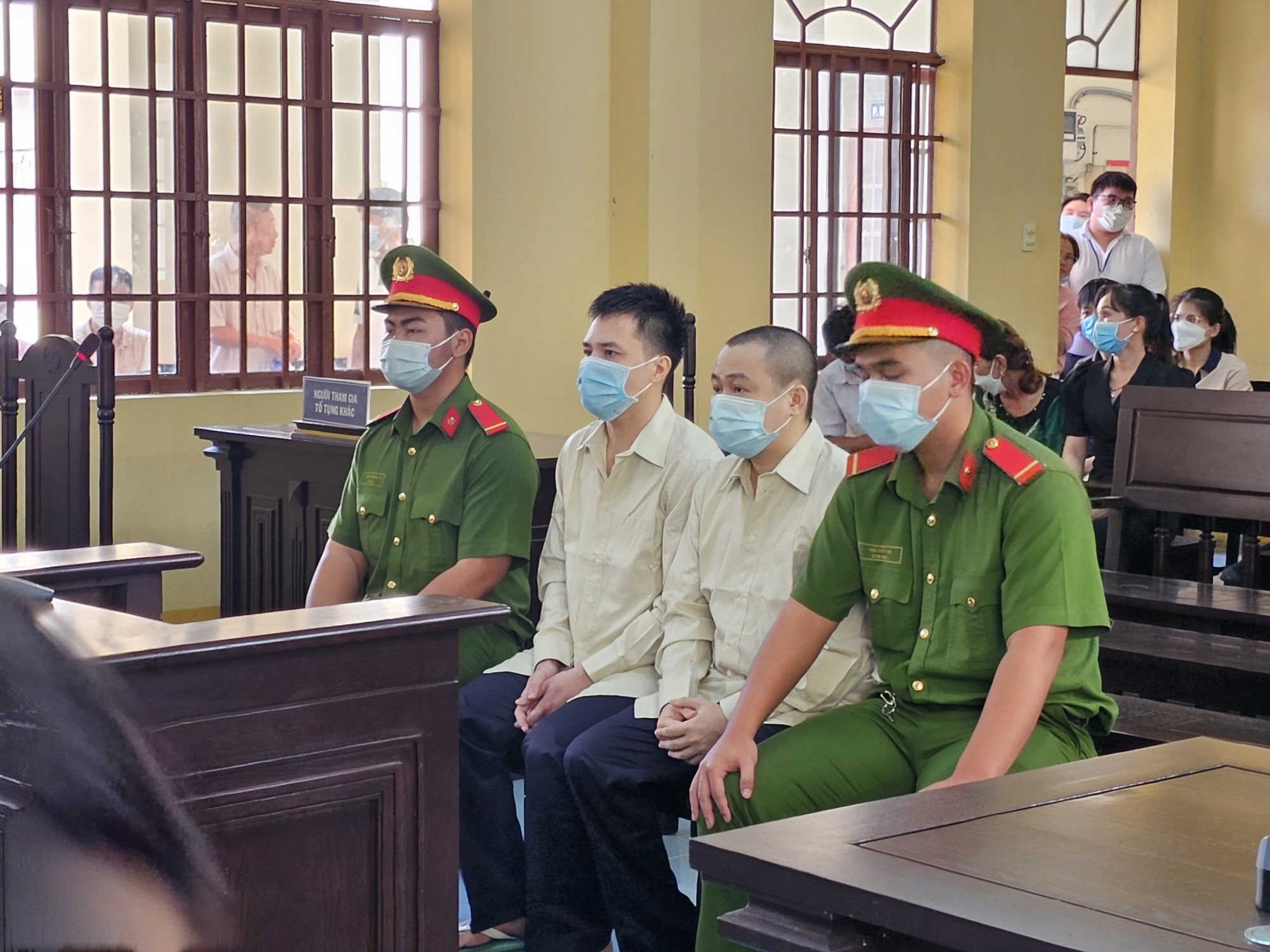 Diễn viên hài Hữu Tín bị tuyên phạt 7 năm 6 tháng tù - Ảnh 1.