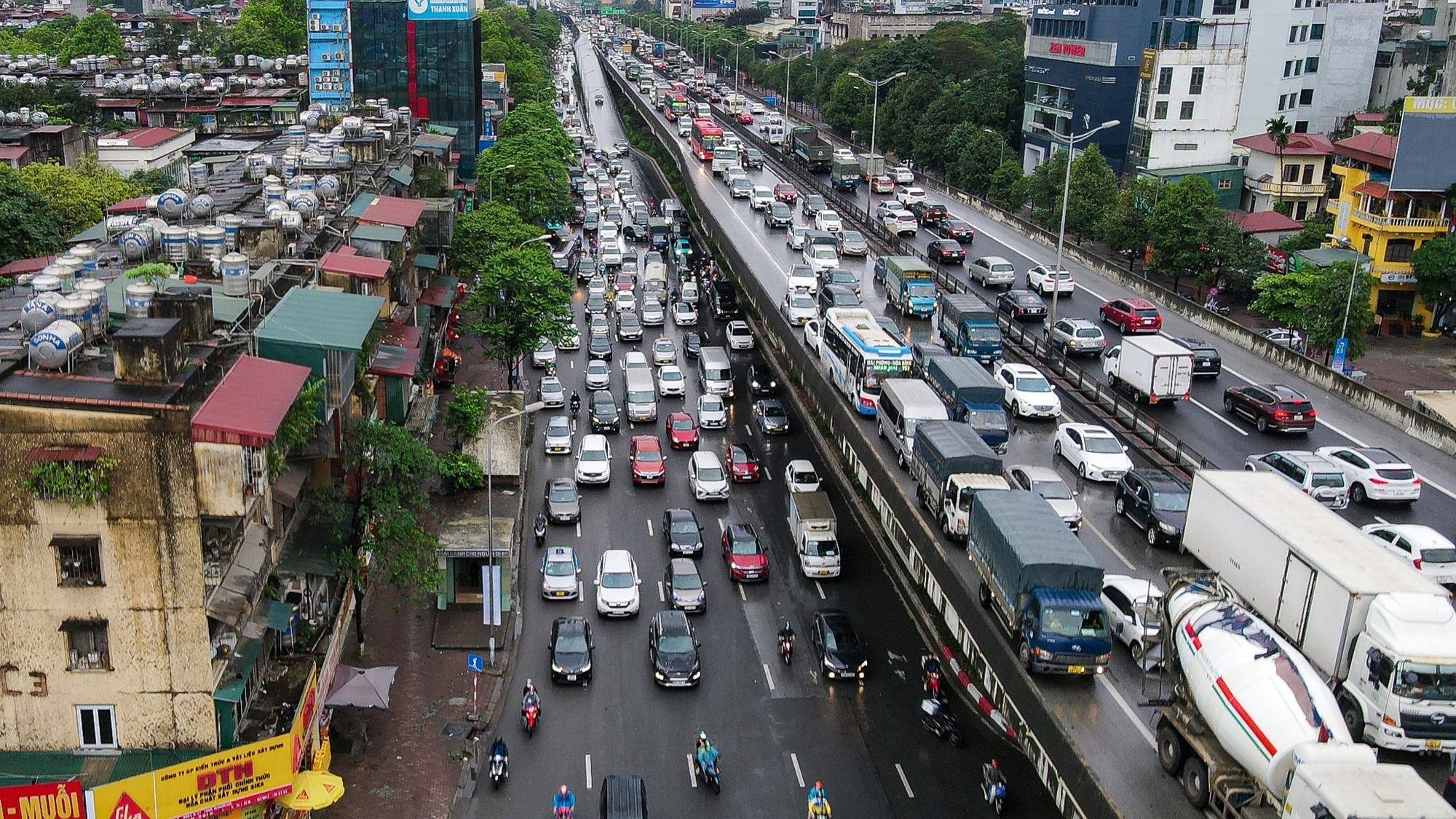 Ngày đầu nghỉ lễ, giao thông ở Hà Nội ra sao?