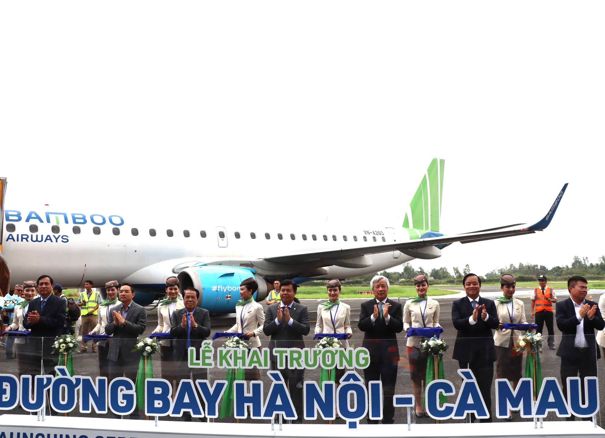 Khai trương đường bay một tỉnh ở miền T&acirc;y đến H&agrave; Nội  - Ảnh 10.