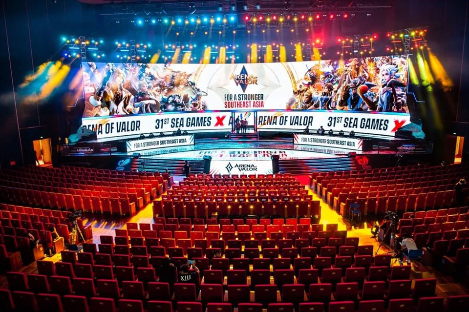 Mục ti&ecirc;u khi&ecirc;m tốn của tuyển eSport Việt Nam tại SEA Games 32 - Ảnh 1.