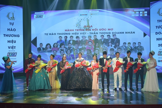 Hoa hậu Nhật Nguyệt trở lại với “Thần tượng doanh nhân 2023” trên cương vị ban giám khảo - Ảnh 4.