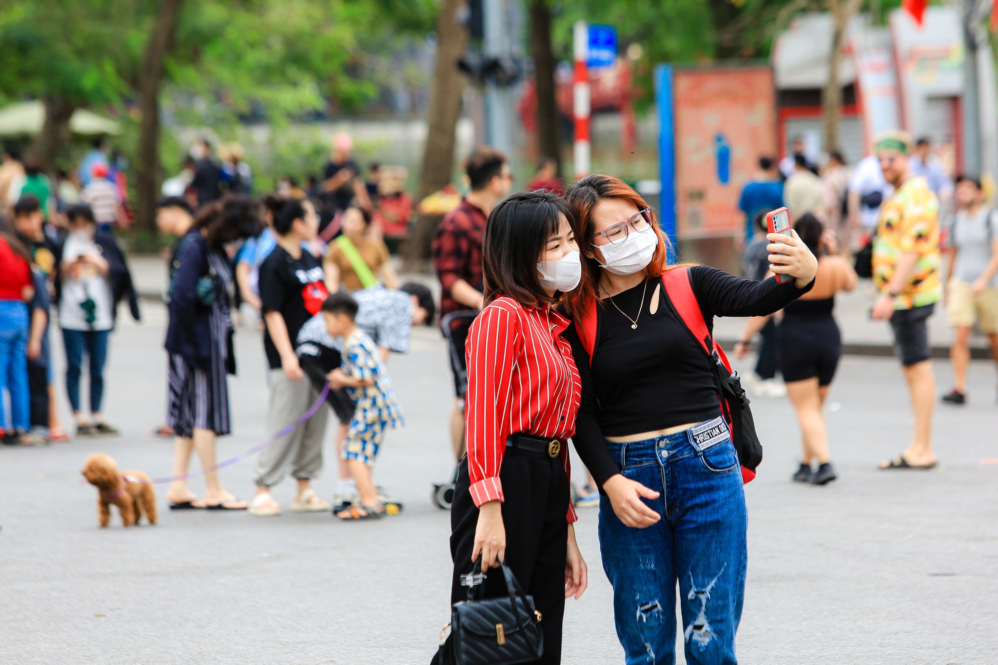H&agrave; Nội b&igrave;nh y&ecirc;n trong ng&agrave;y Tết Độc Lập - Ảnh 15.