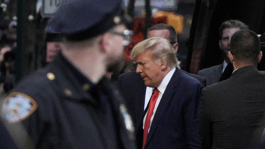 Điều bất ngờ nhất trong cáo trạng dành cho ông Trump