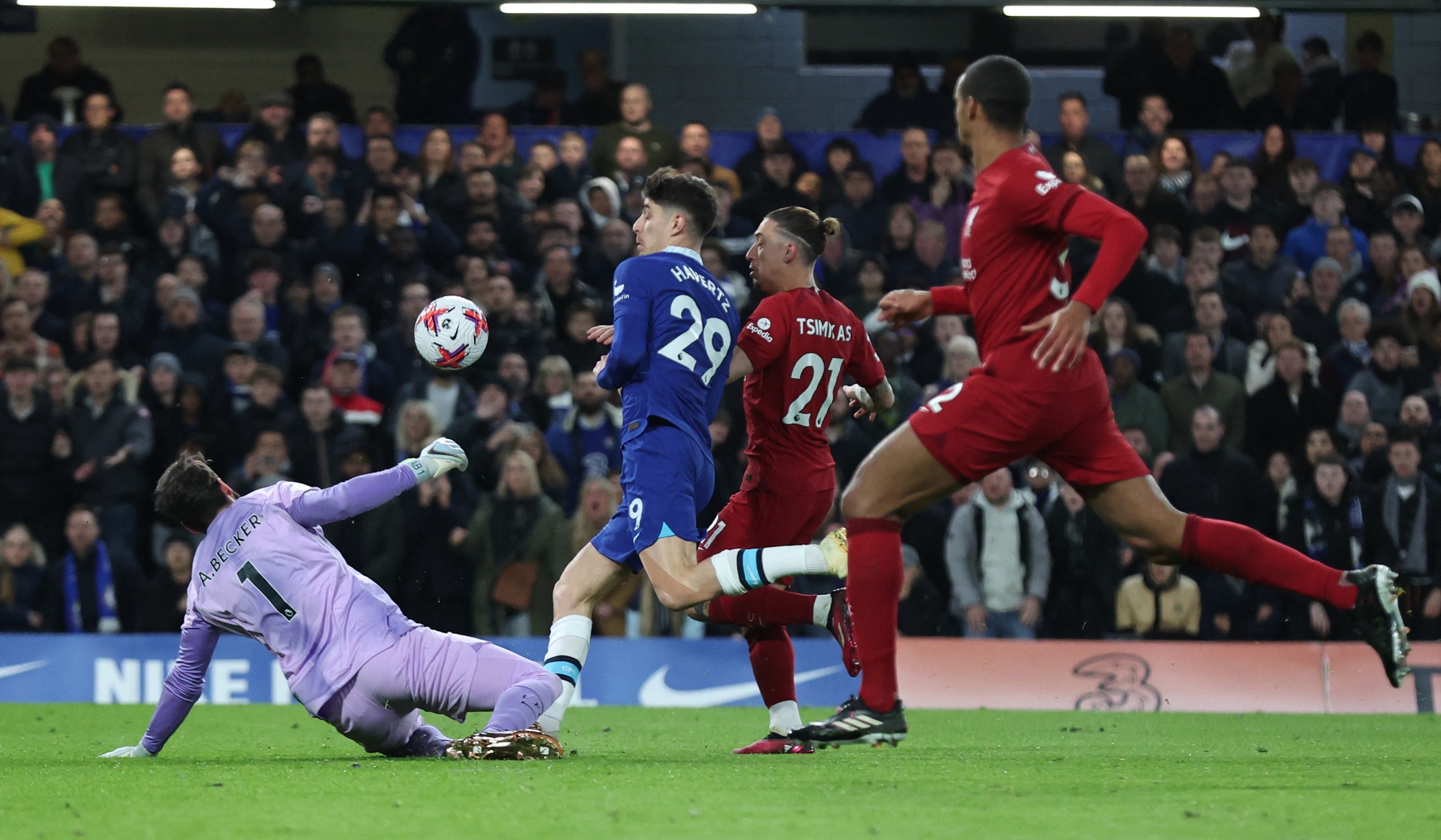 Chelsea, Liverpool cạn dần hy vọng, Brighton, Aston Villa chờ kỳ t&iacute;ch c&uacute;p ch&acirc;u &Acirc;u - Ảnh 2.