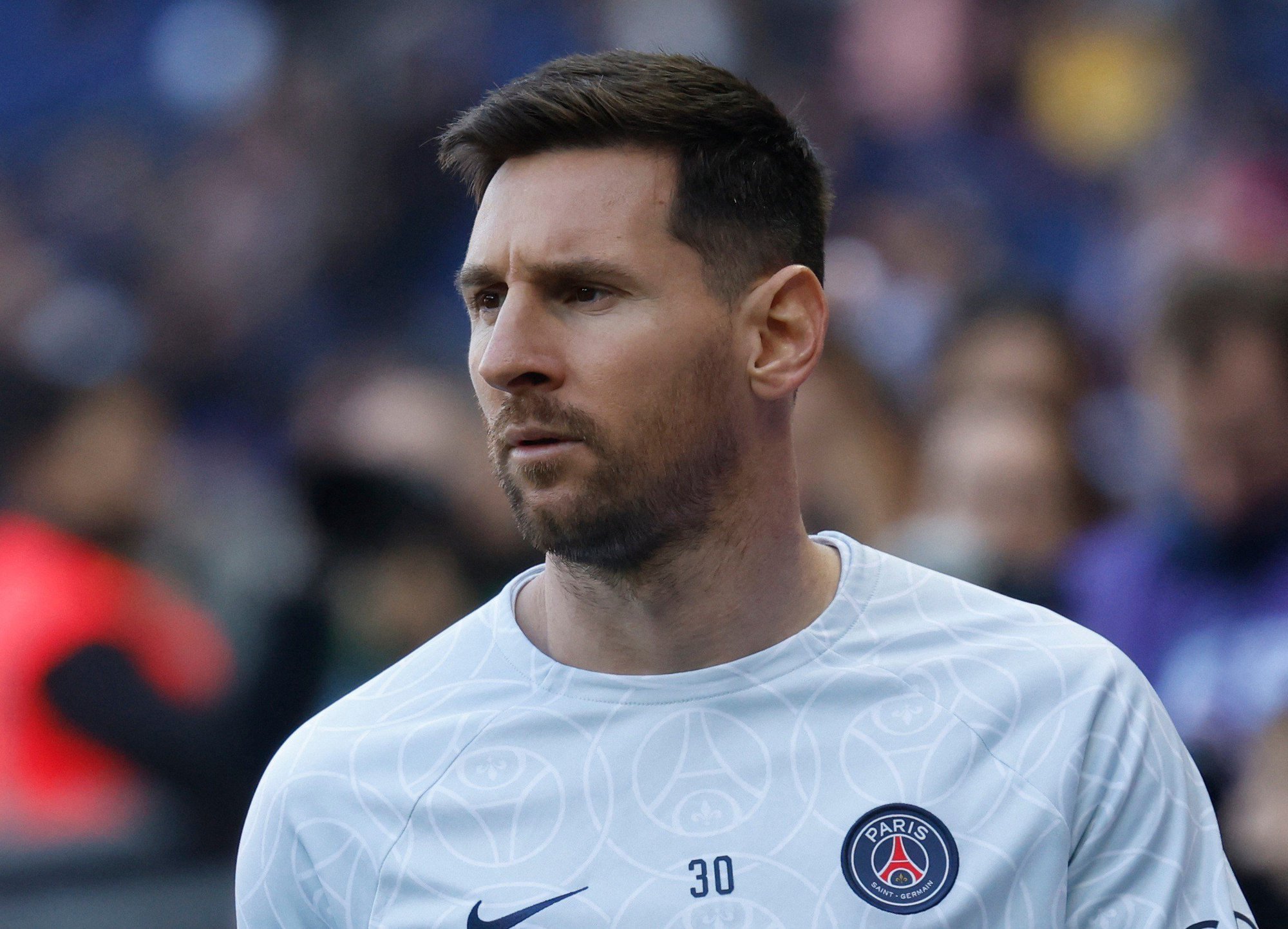 CLB Al-Hilal đề nghị Messi mức lương gấp đôi của Ronaldo - Ảnh 1.