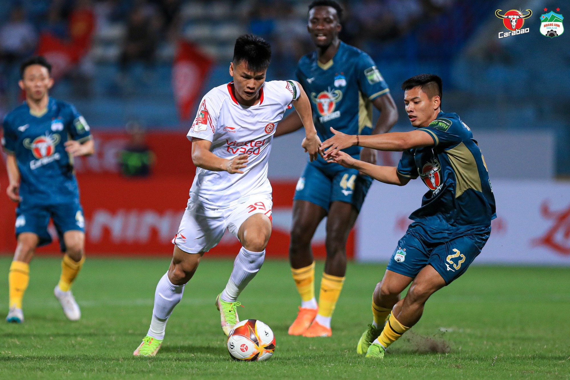 CLB Ho&agrave;ng Anh Gia Lai gi&agrave;nh chiến thắng đầu ti&ecirc;n ở V-League 2023 - Ảnh 2.